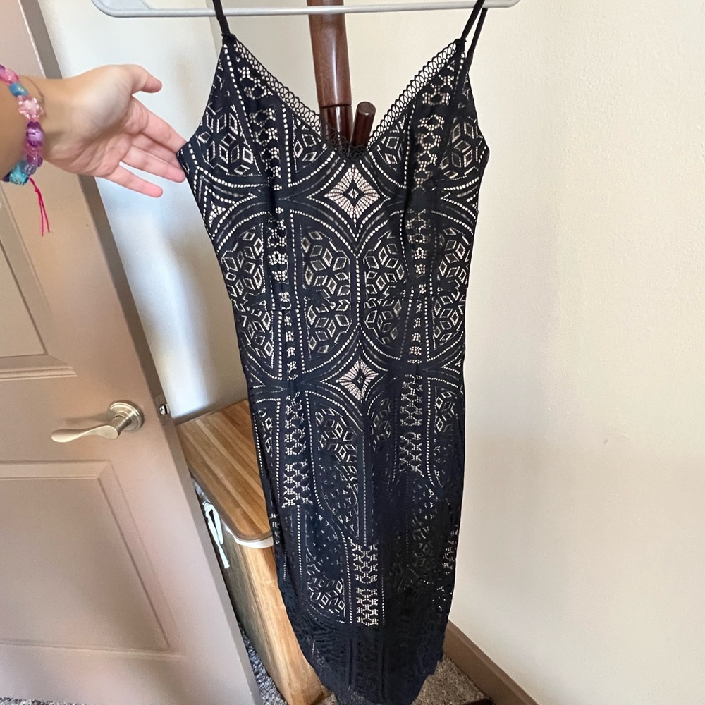 This dress has super quality. For prom or wedding